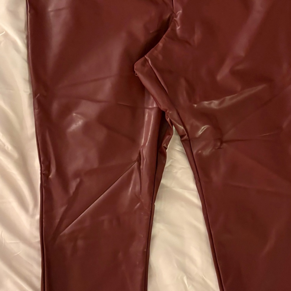 Old Navy Faux Leather Leggings NWT